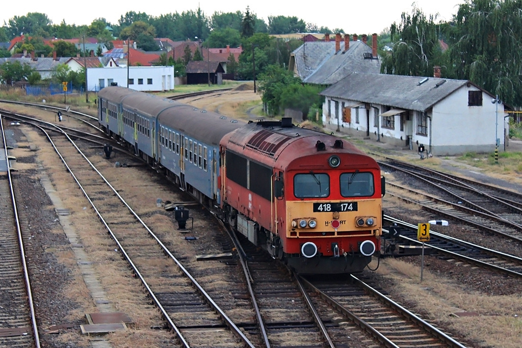 418 174 Mátészalka (2015.08.20).