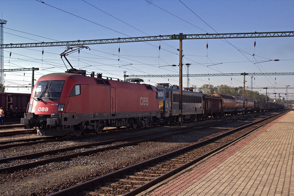 1116 008 + 630 010 Dombóvár (2015.09.09).