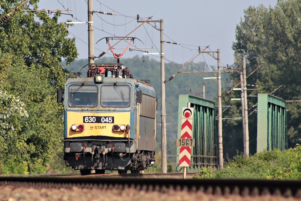 630 045 Dombóvár (2015.09.13).02