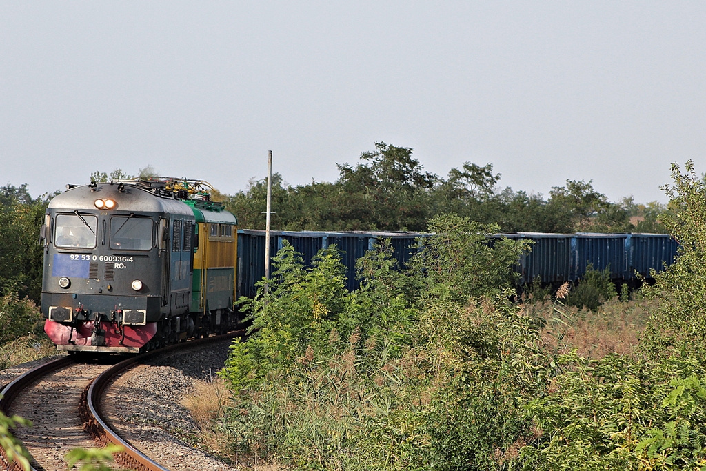 600 936 + 242 282 Rétszilas (2015.09.20).