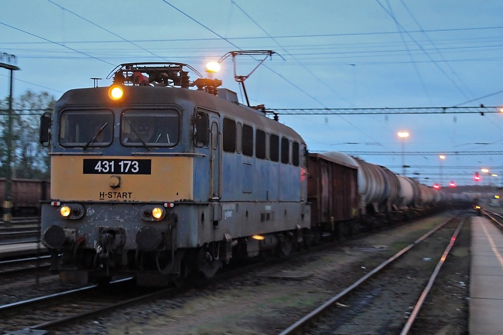 431 173 Dombóvár (2015.09.28).