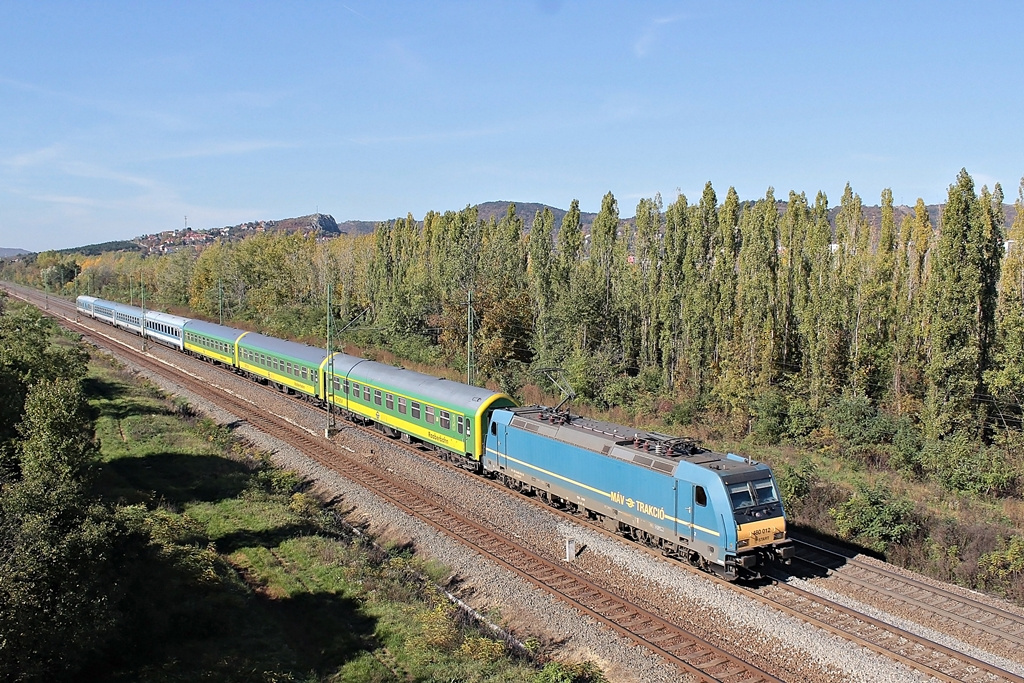 480 012 Budaörs (2015.10.27).