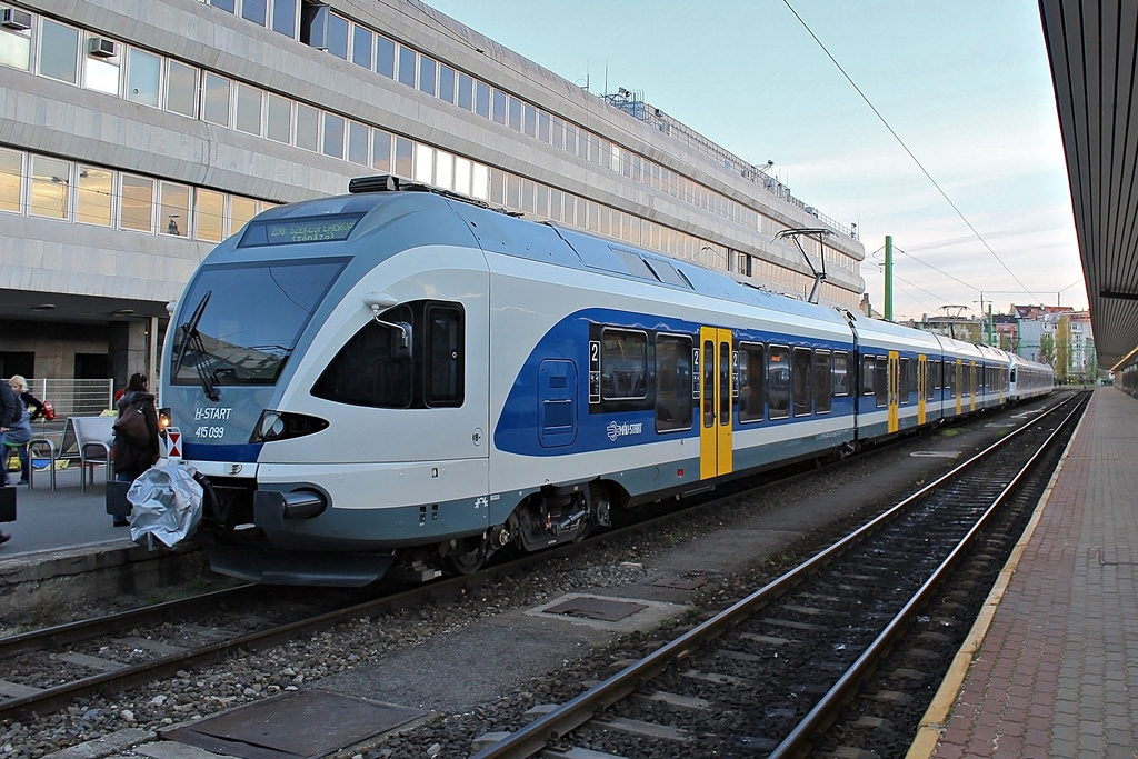 415 099 Budapest Déli (2015.11.14).