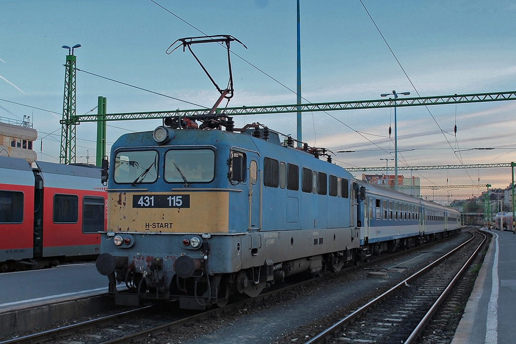 431 115 Budapest Déli (2015.11.14).