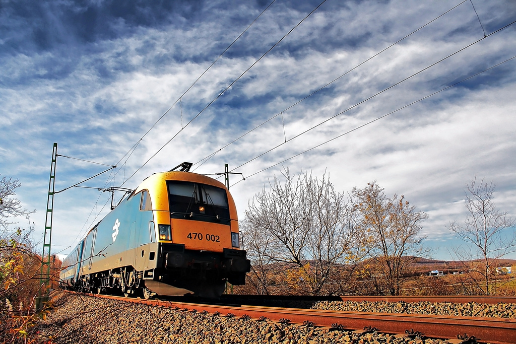 470 002 Törökbálint (2015.11.14).