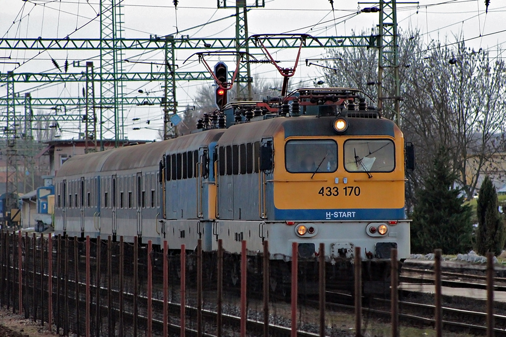 433 170 Dombóvár (2016.01.11).