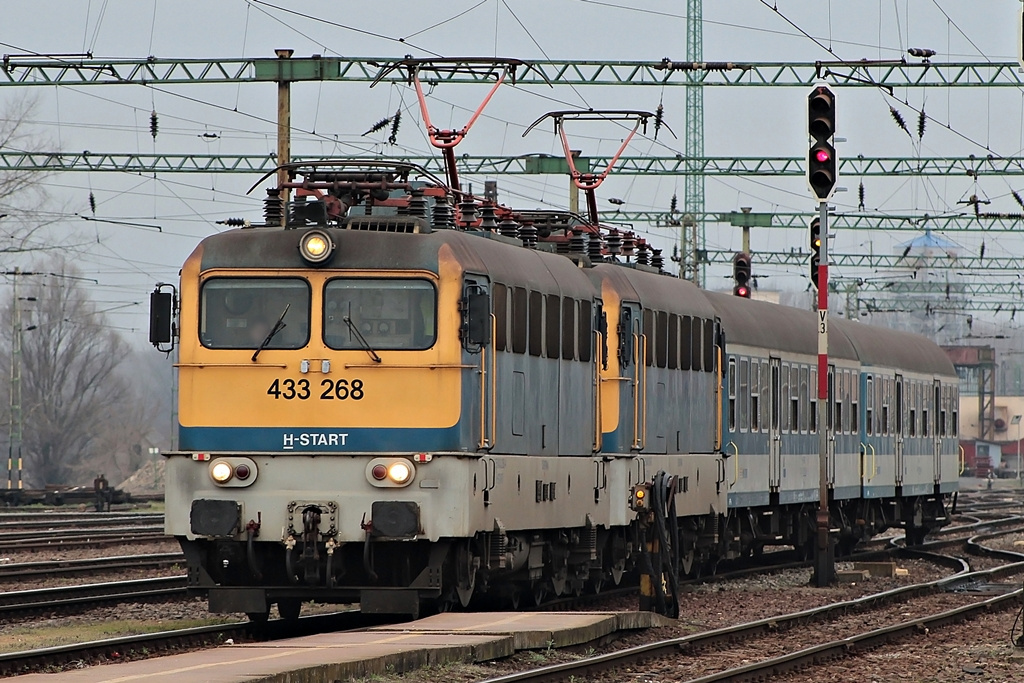 433 268 + 433 159 Dombóvár (2016.03.07).