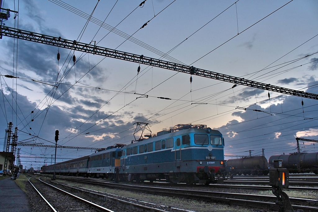 V43 - 1001 Dombóvár (2016.04.07).