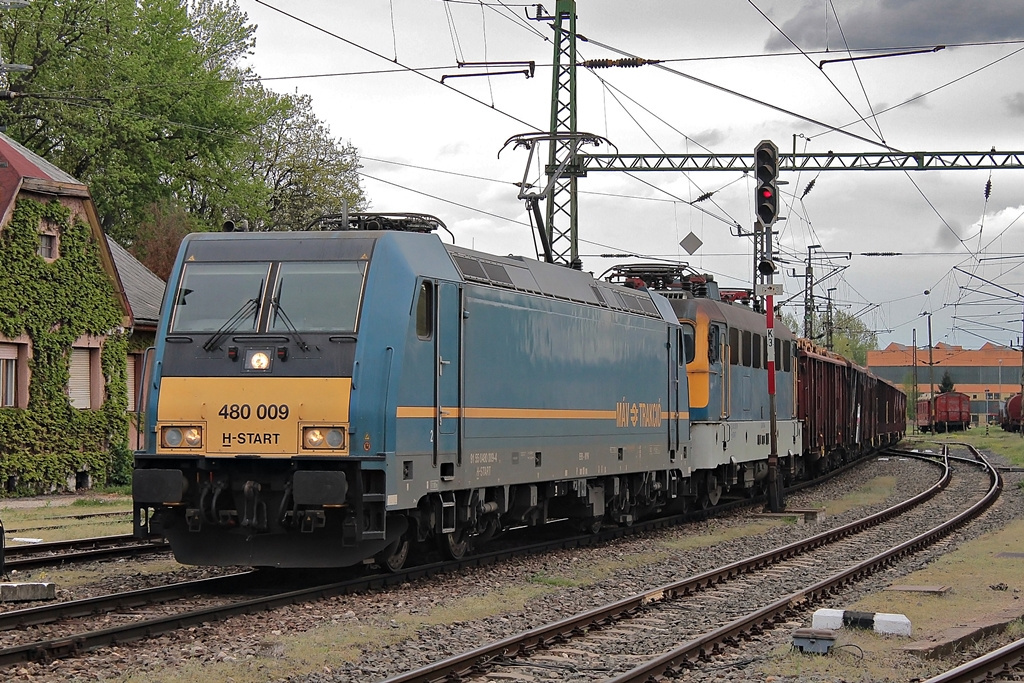 480 009 + 433 187 Dombóvár alsó (2016.04.14).