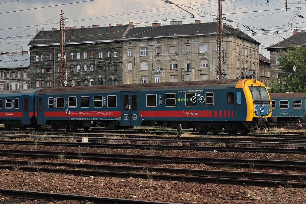 8005 417 Budapest Nyugati (2016.07.01).