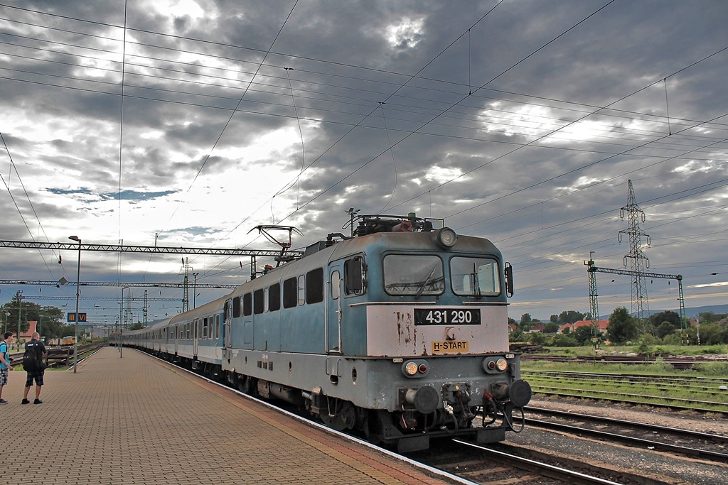 431 290 Veszprém (2016.07.03).