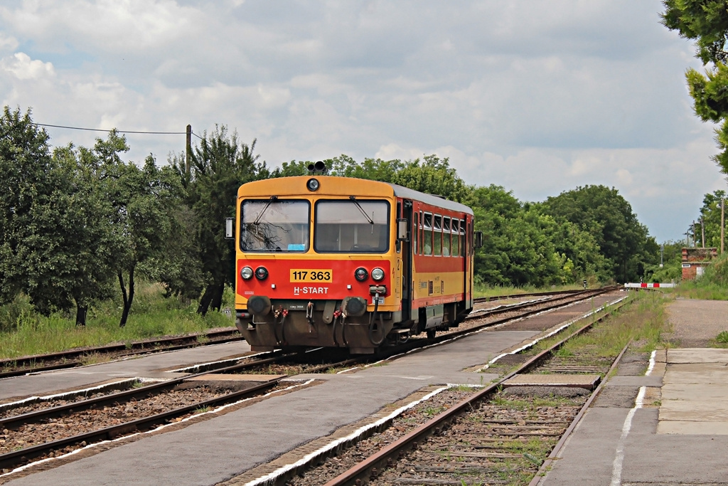 117 363 Füzesgyarmat (2016.07.18).