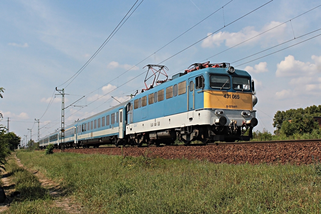 431 065 Cegléd (2016.09.03).