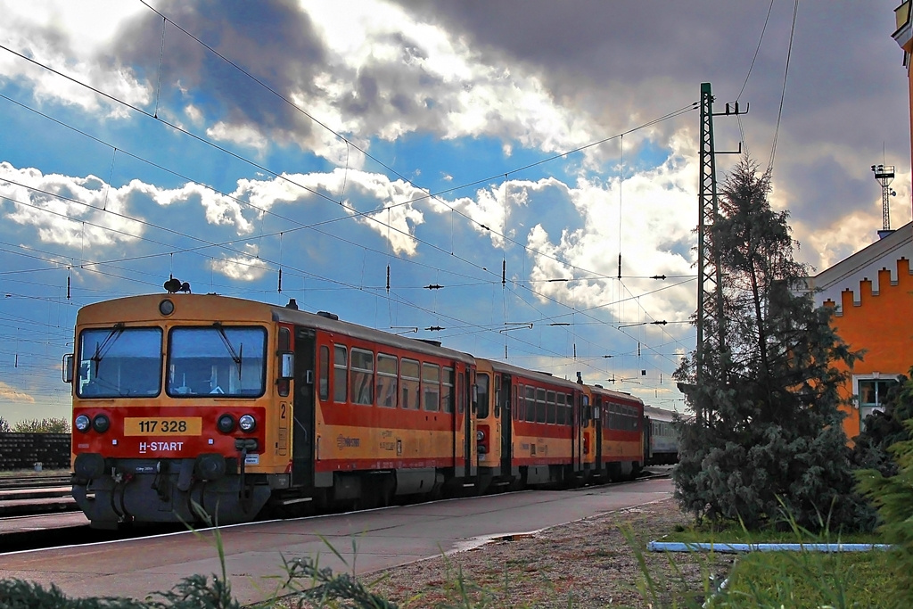 117 328 Szerencs (2016.10.22).