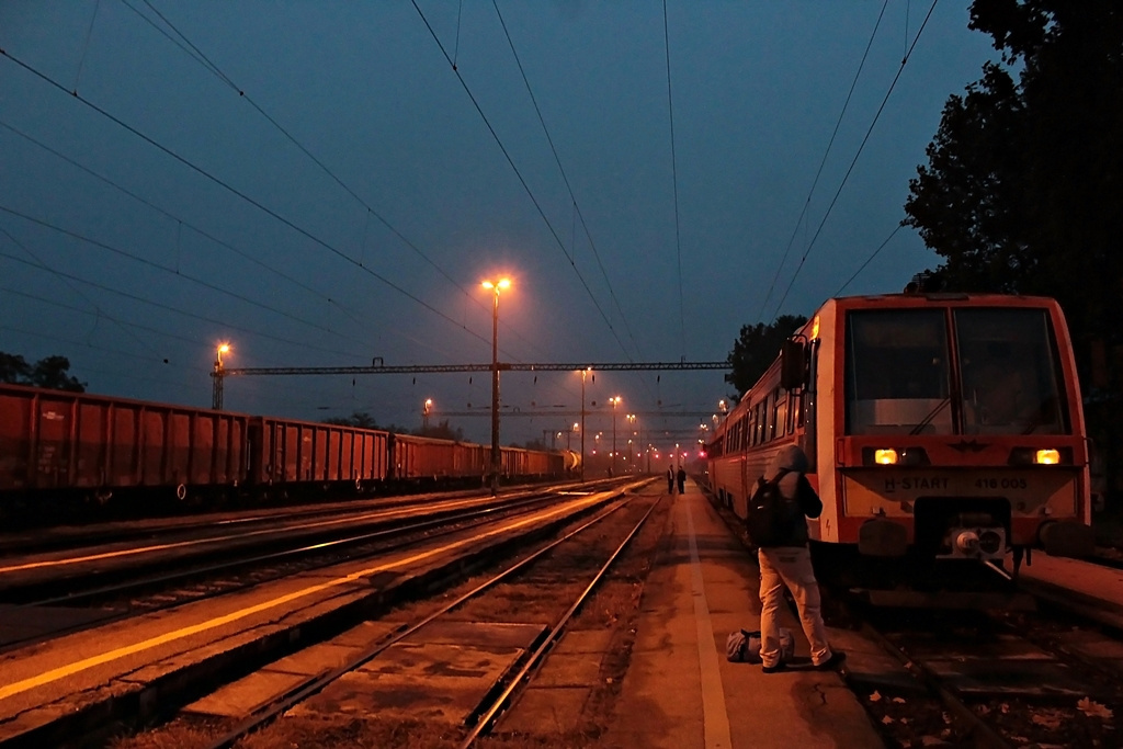 416 005 Sárbogárd (2016.10.22).