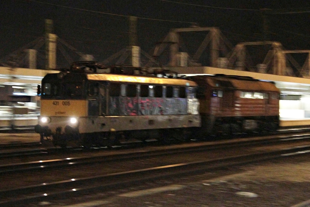 431 005+ 628 260 Kelenföld (2016.11.07).