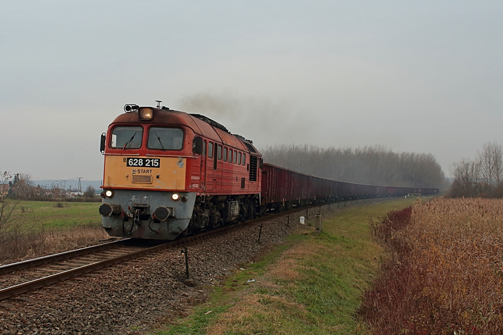 628 215 Alsónyék (2016.11.16).