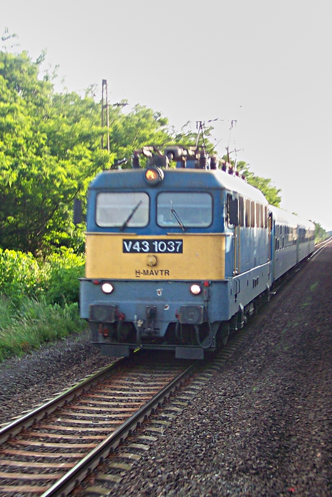 V43-1037 Szihalom (2009.06.24).