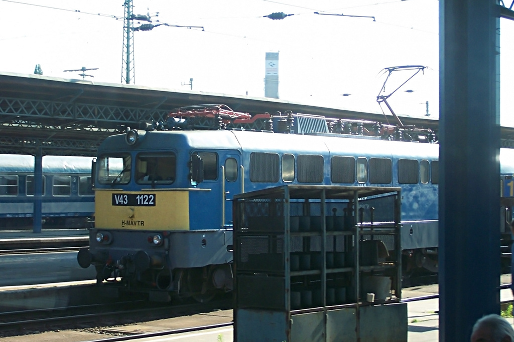 V43-1122 Budapest Keleti (2010.07.09).