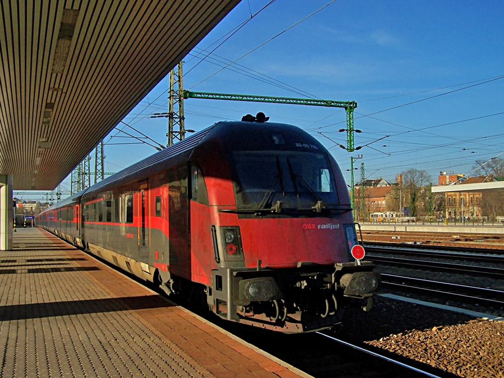 8090 705 Kelenföld (2011.03.24).