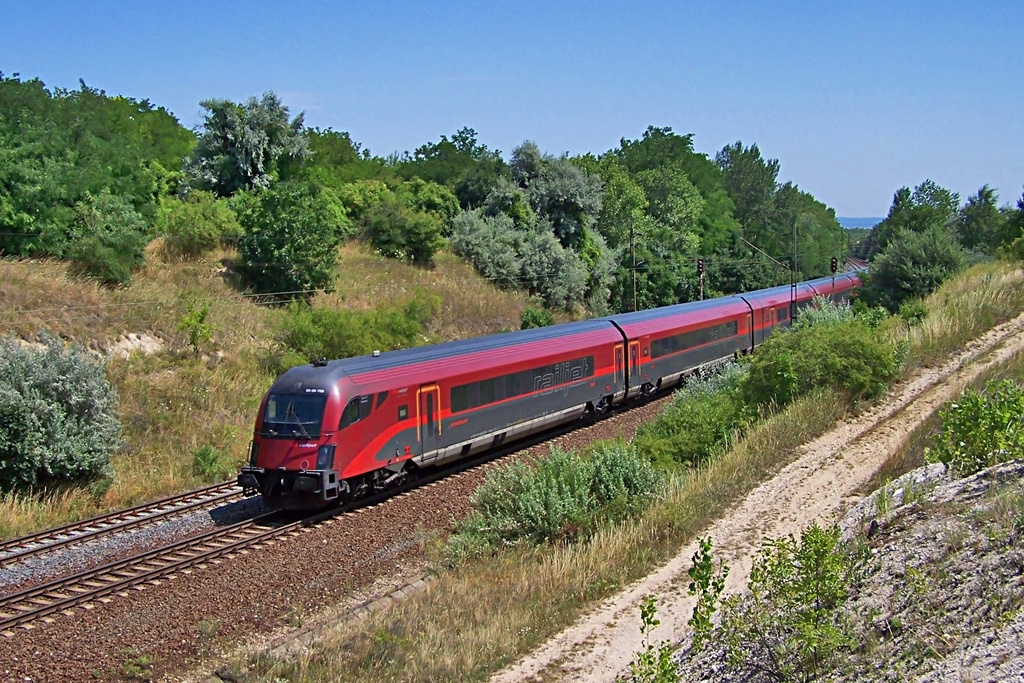 8090 706 Szár (2011.07.16)