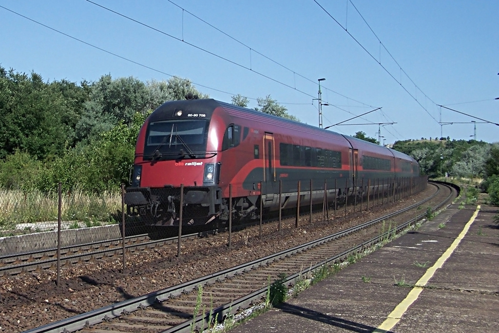 8090 708 Szár (2011.07.16)