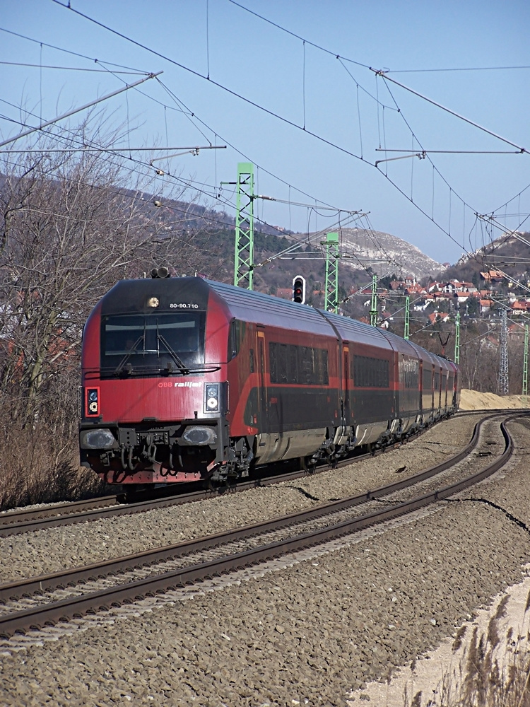 8090 710 Törökbálint (2012.03.03)