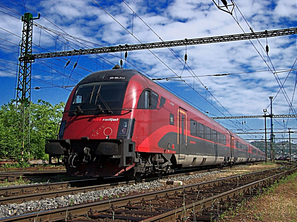 8090 711 Kelenföld (2011.06.11).