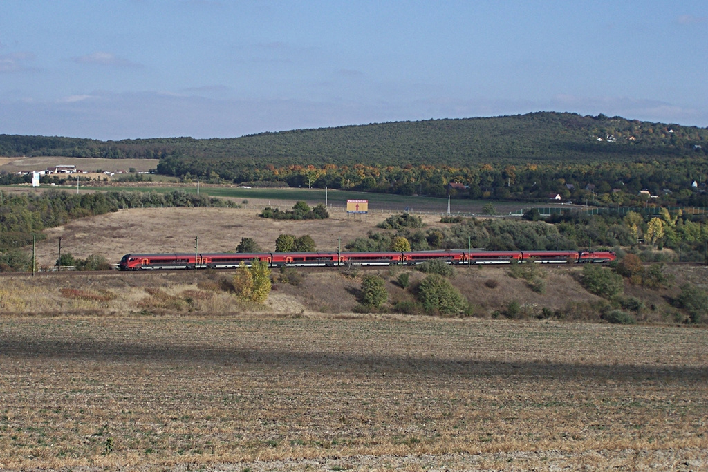 8090 716 Biatorbágy (2011.10.22)