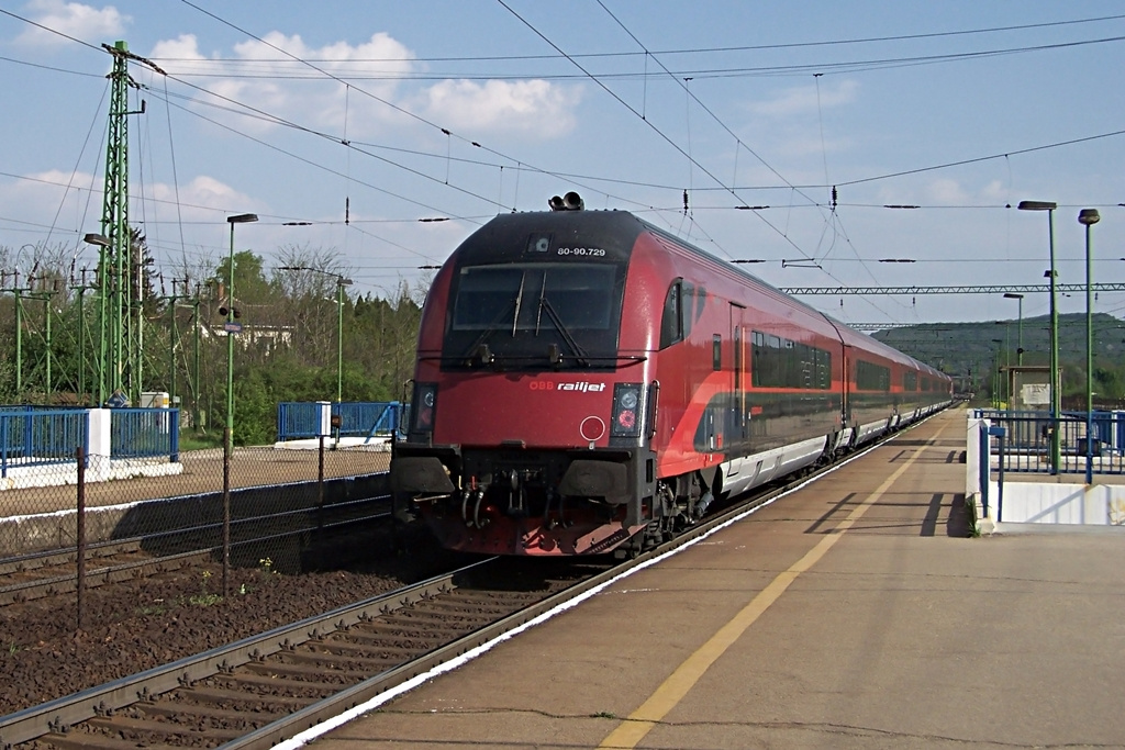 8090 729 Biatorbágy (2011.04.23).