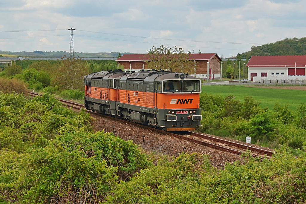 753 714+704 Bátaszék (2017.04.17).01