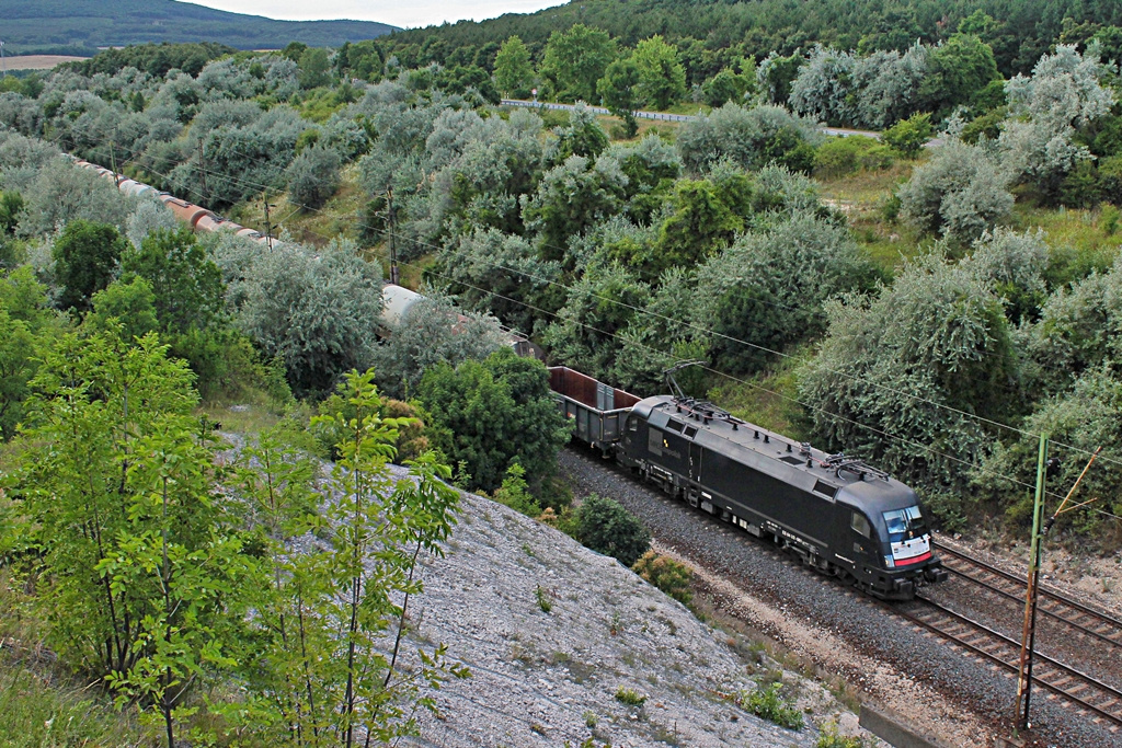 ES 64 U2 - 061 Szár (2017.07.11)