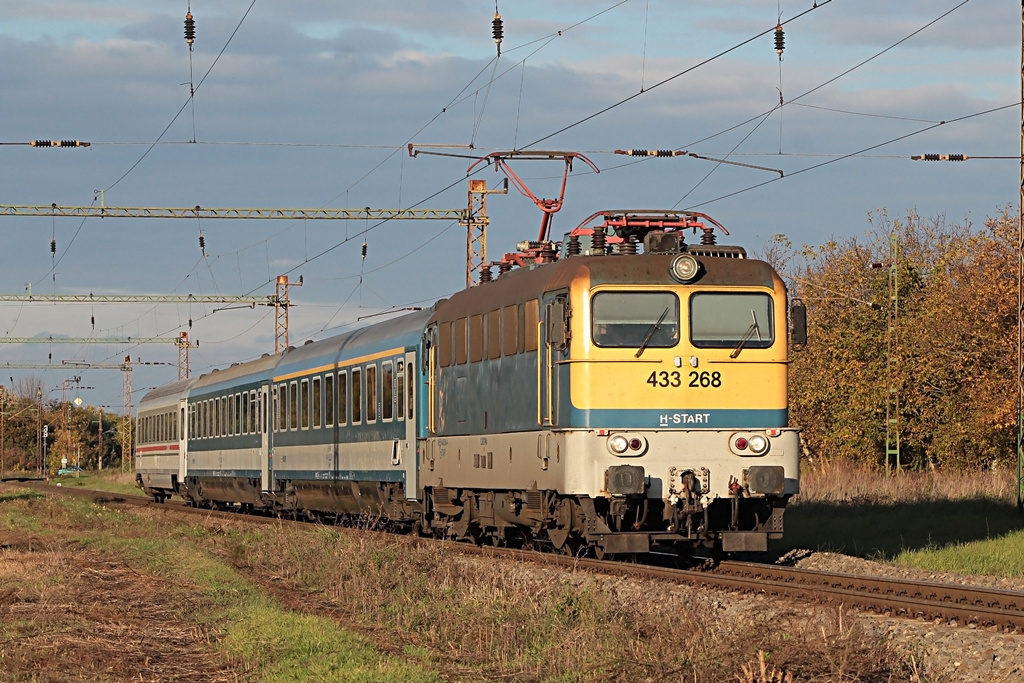 433 268 Dombóvár (2017.10.10)