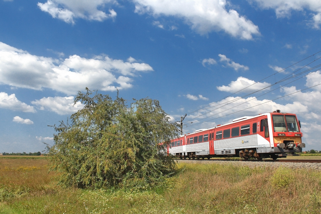 416 011 Sárbogárd (2018.08.04).03