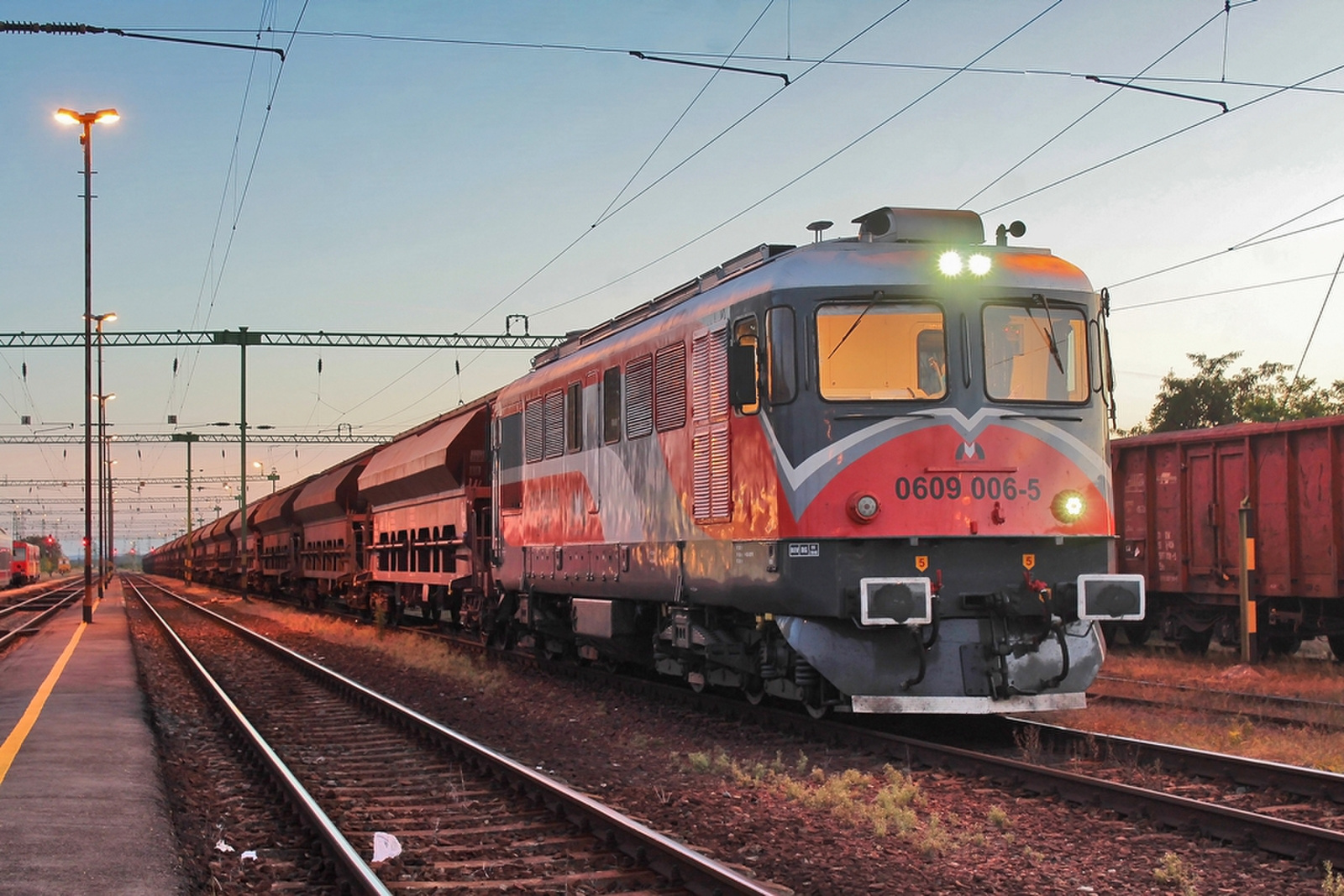 609 006 Sárbogárd (2018.10.02).