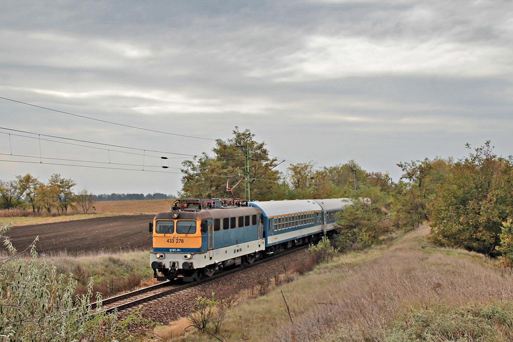 433 278 Pusztaszabolcs (2018.10.22).