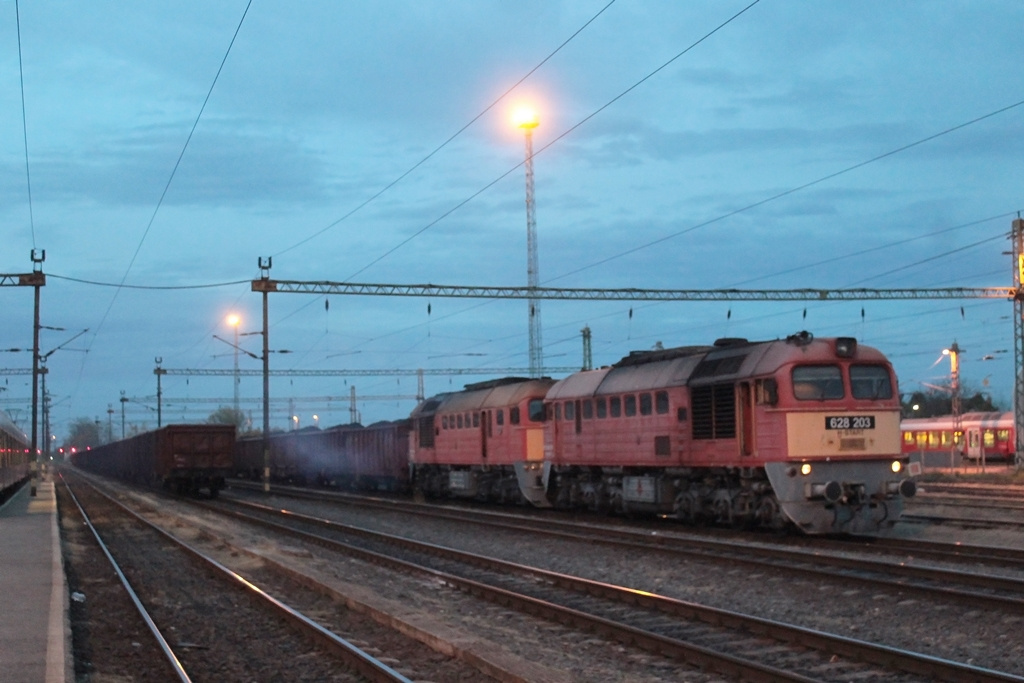 628 203+165 Pusztaszabolcs (2018.10.29).