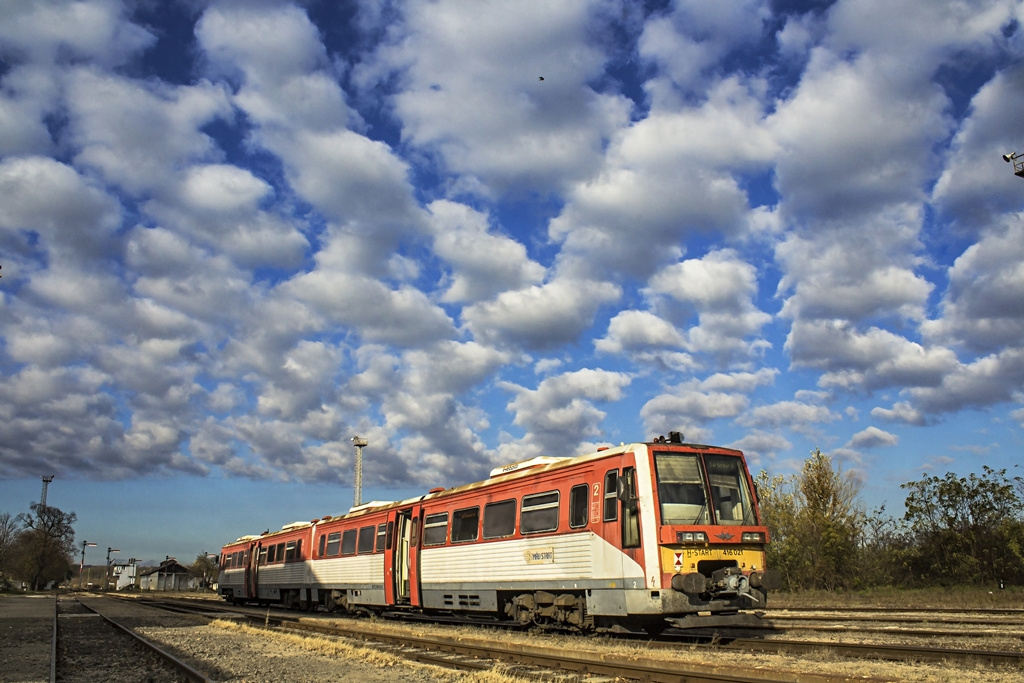 416 021 Bátaszék (2018.11.16).