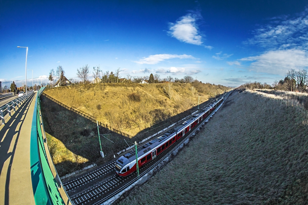 415 060 Érd (2018.12.29).