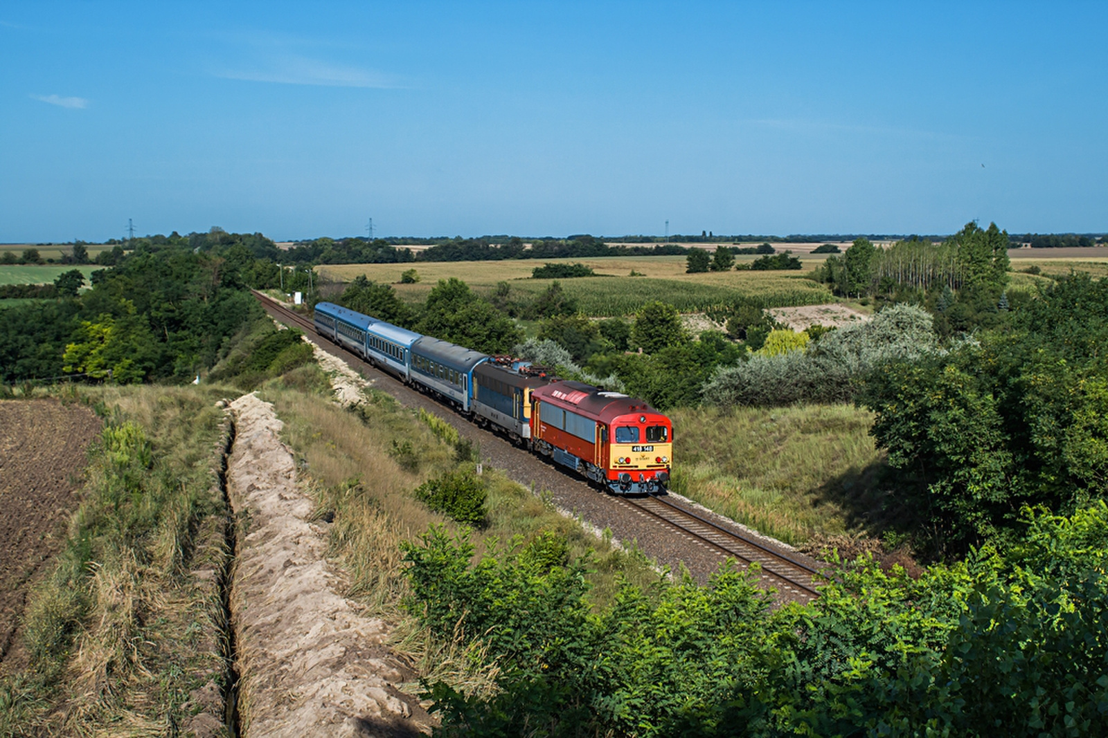 418 148+433 239 Nagykarácsony (2019.08.05).