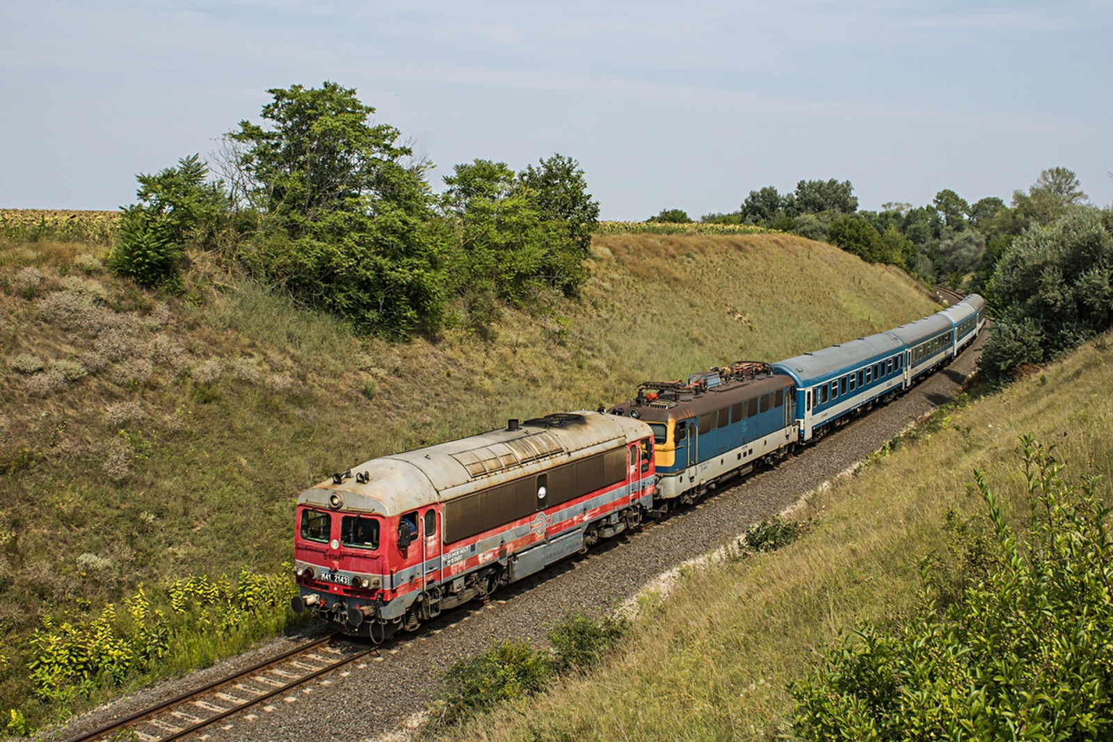 418 143+433 159 Nagykarácsony (2019.08.23).