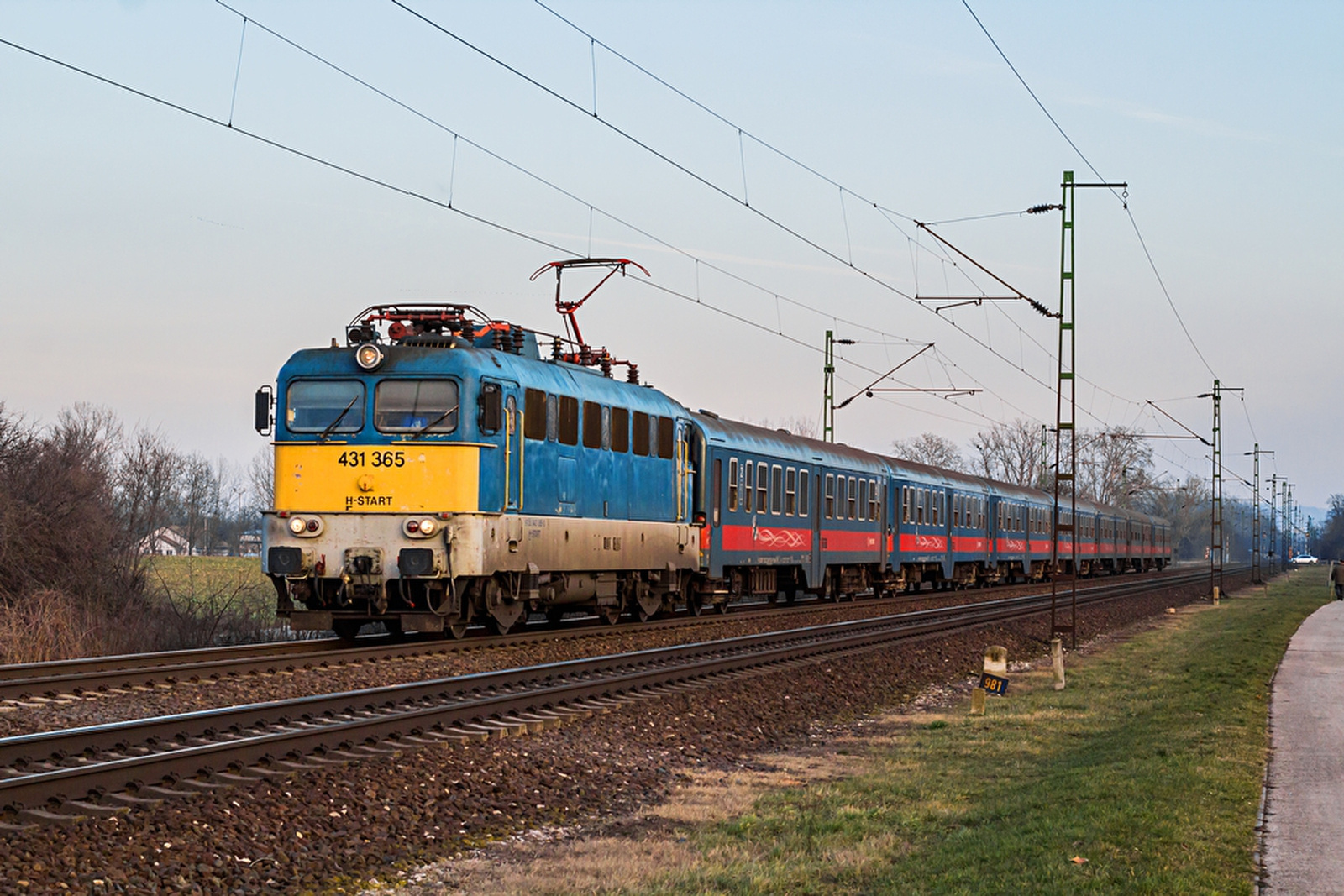 431 365 Szőny (2020.01.23).