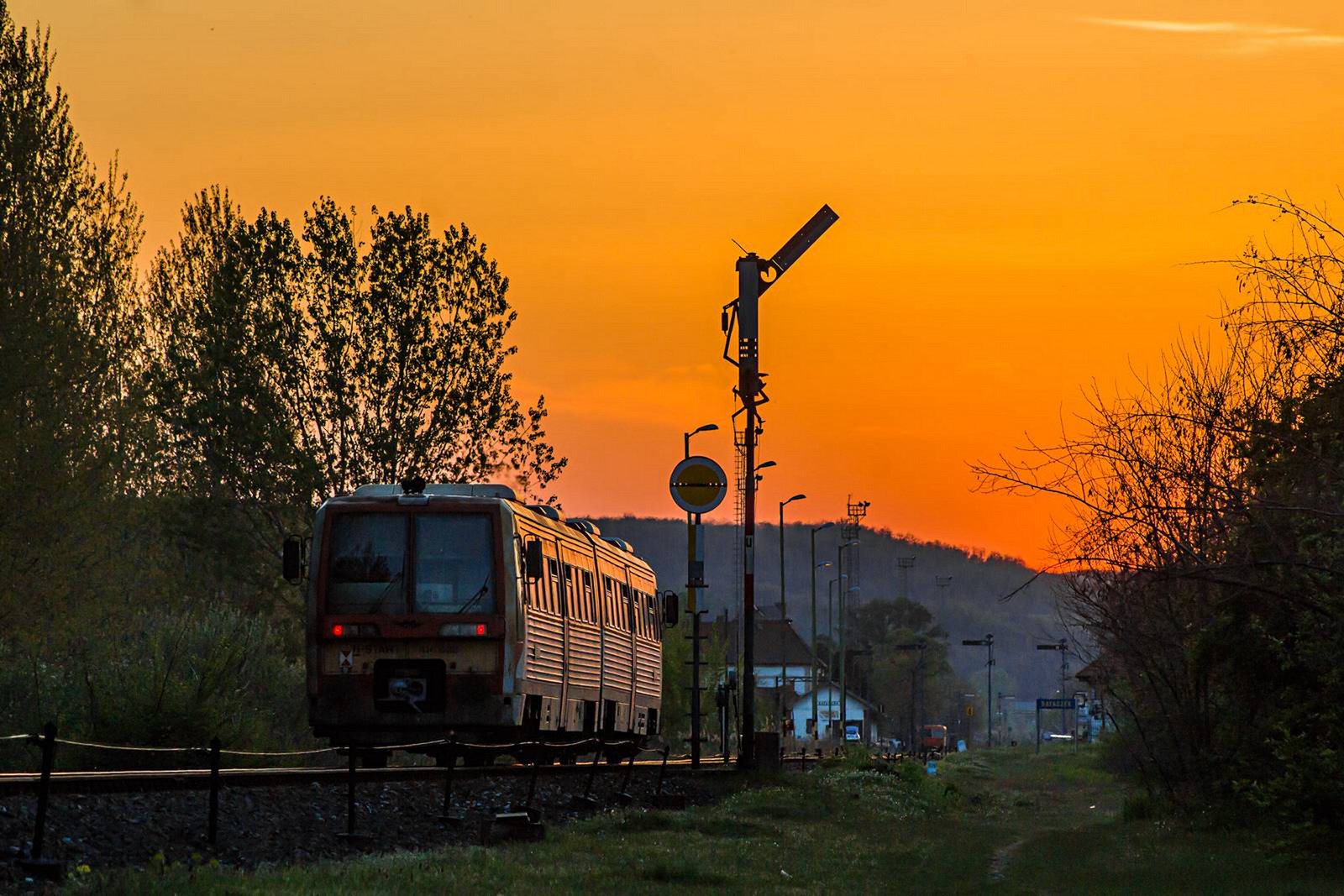 416 008 Bátaszék (2020.04.17).