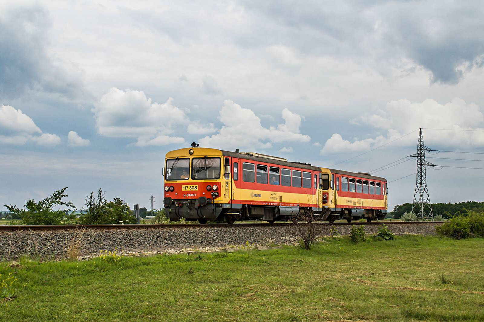 117 308+311 Rétszilas (2020.06.12).