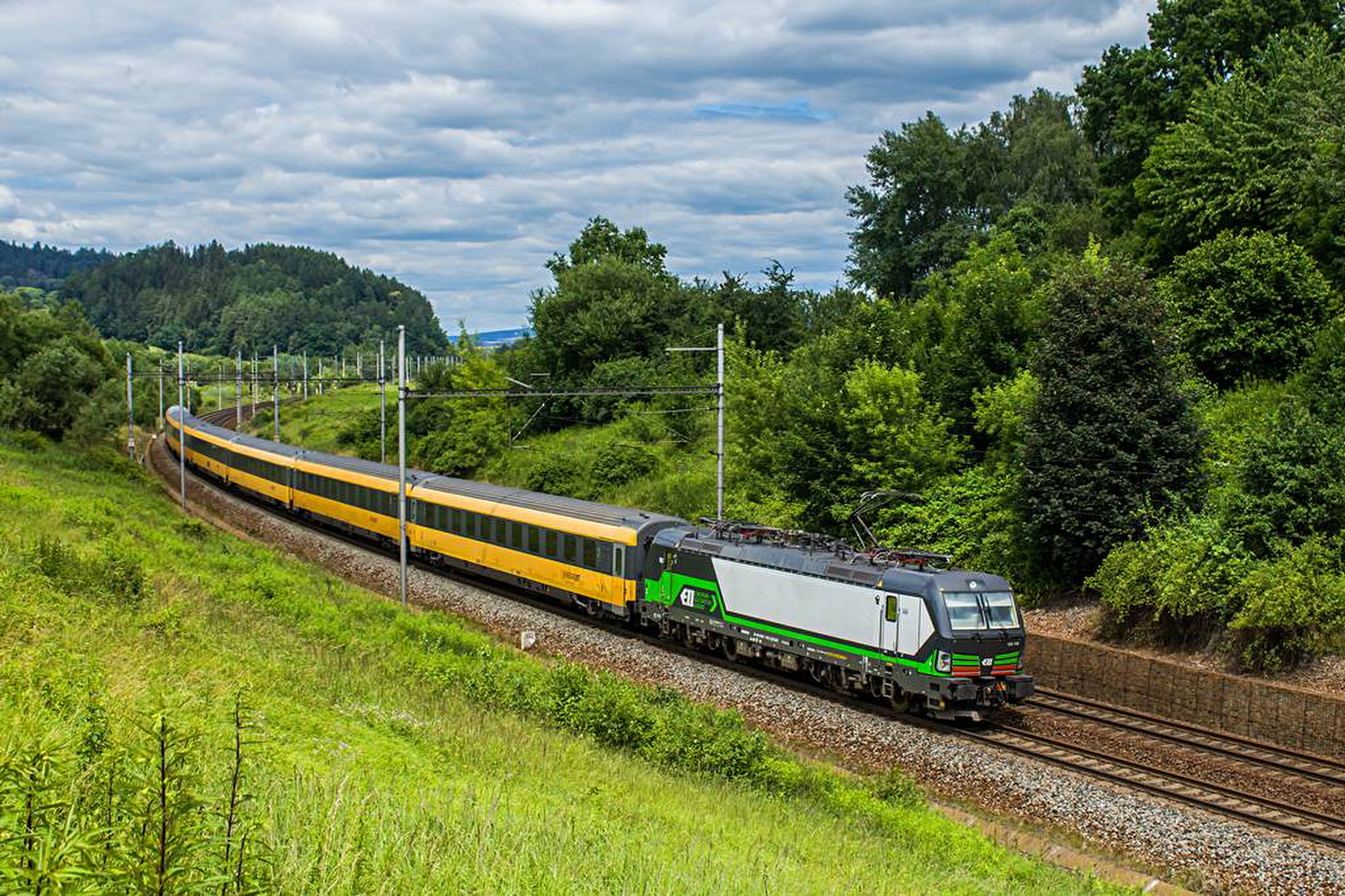 193 743 Dlouhá Trebová (2020.07.13).