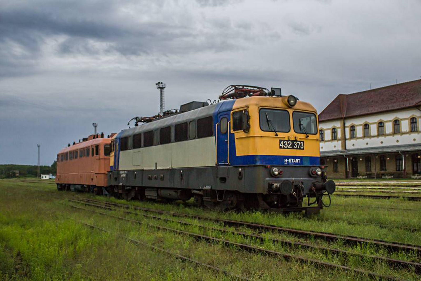 432 373+ 43x xxx Bátaszék (2020.08.25).01