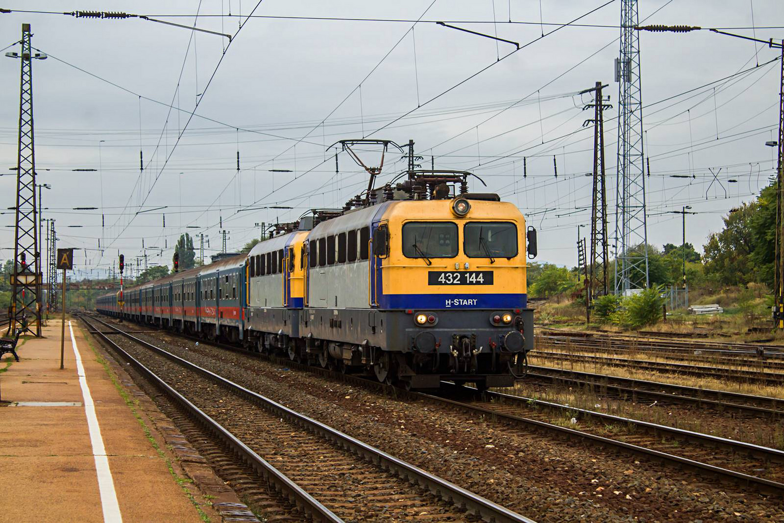 432 144+199 Rákos (2021.10.10).