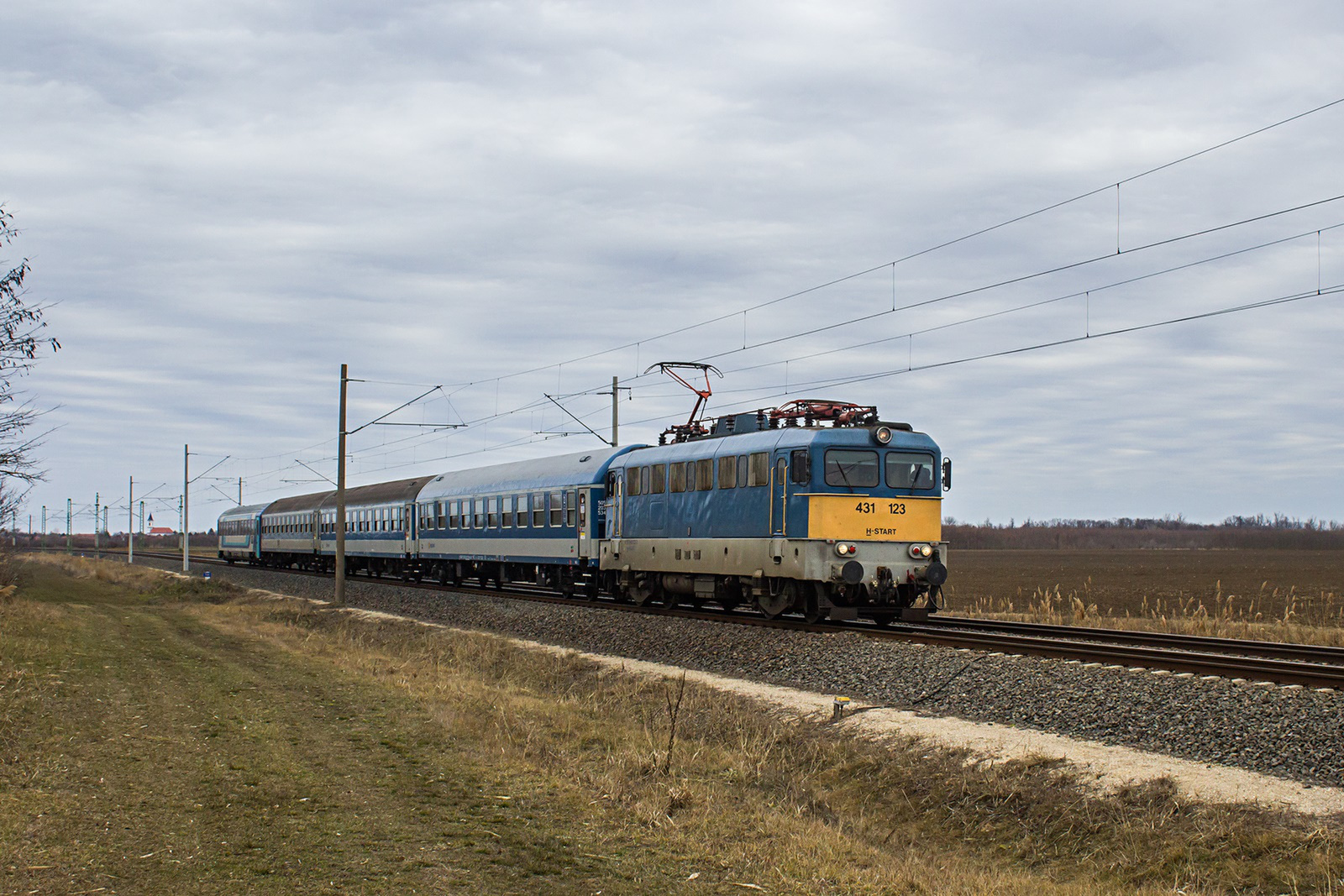 431 123 Mezőberény (2022.02.19).