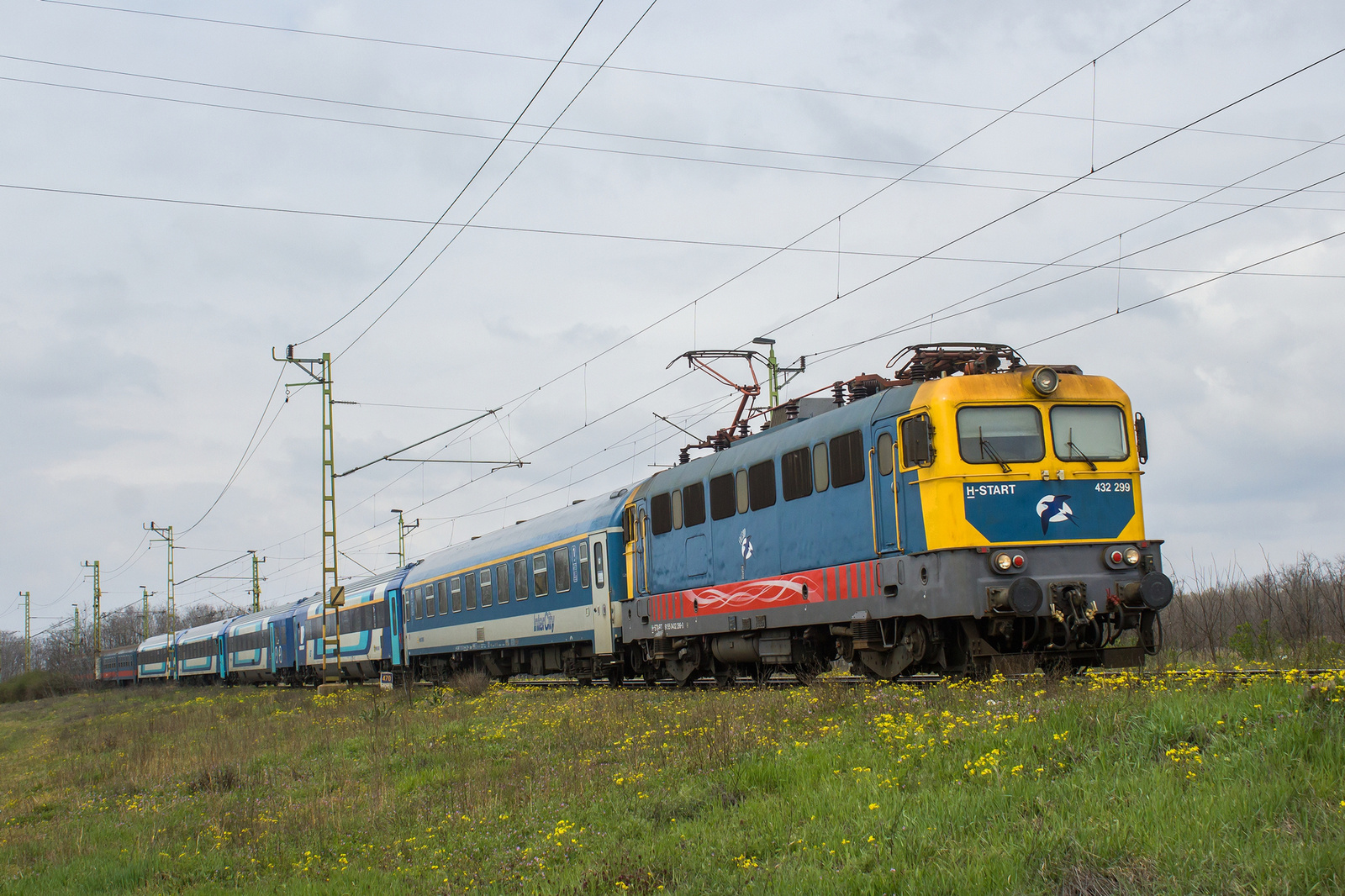 432 299 Pilis (2023.04.09).02