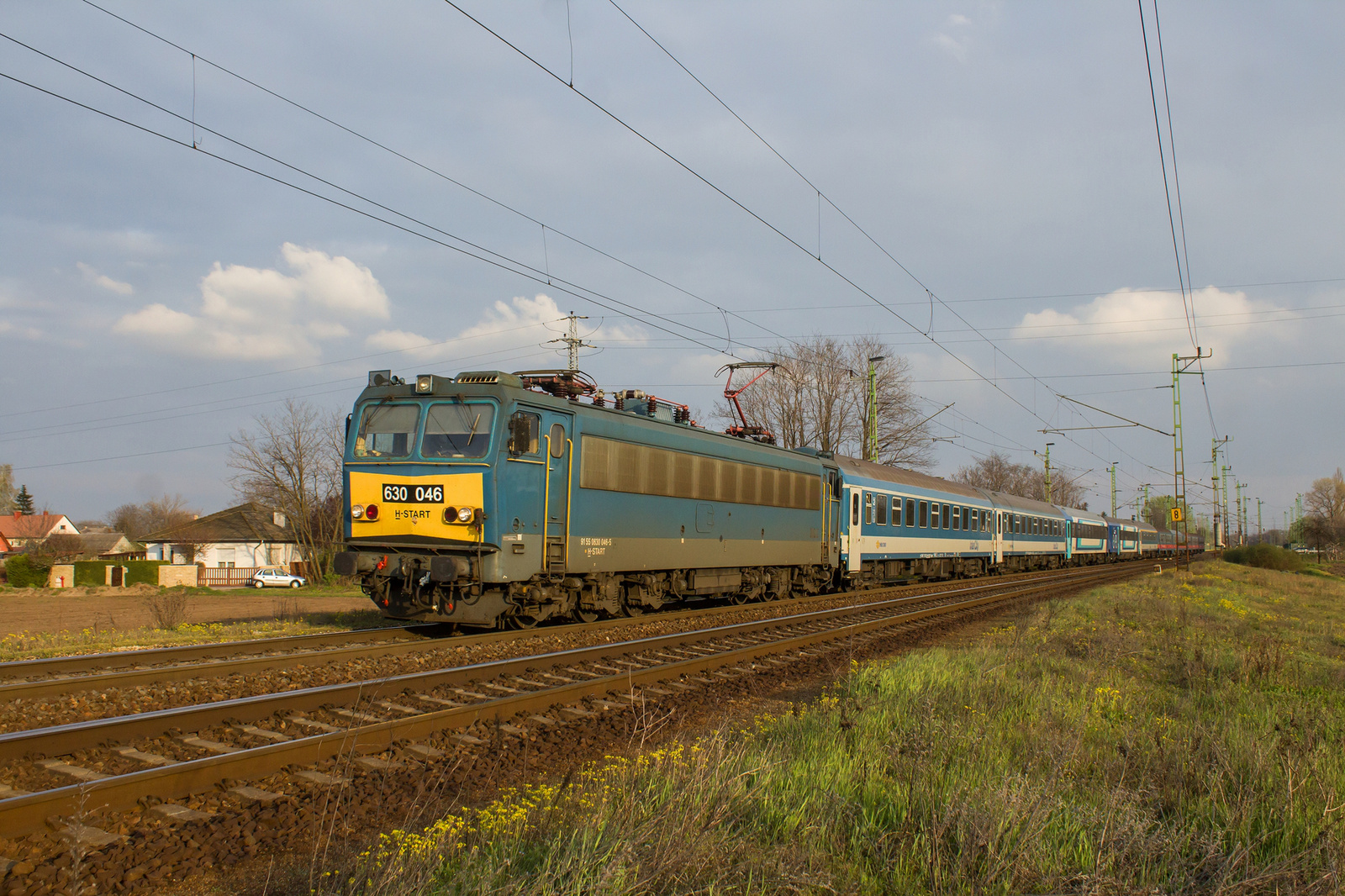 630 046 Pilis (2023.04.09).